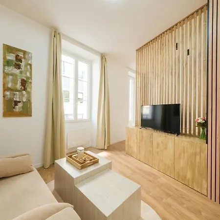 Apartment Amazing Place Clichy - Fourche Paris